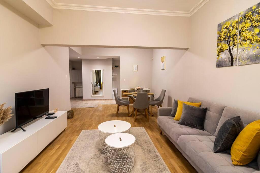Spacious Aristocratic Apt. With A Colourful View Sofia Ngoại thất bức ảnh