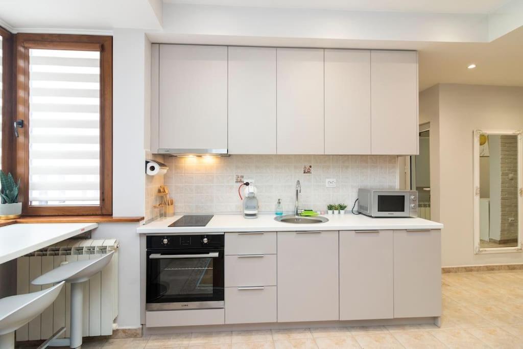 Spacious Aristocratic Apt. With A Colourful View Sofia Ngoại thất bức ảnh